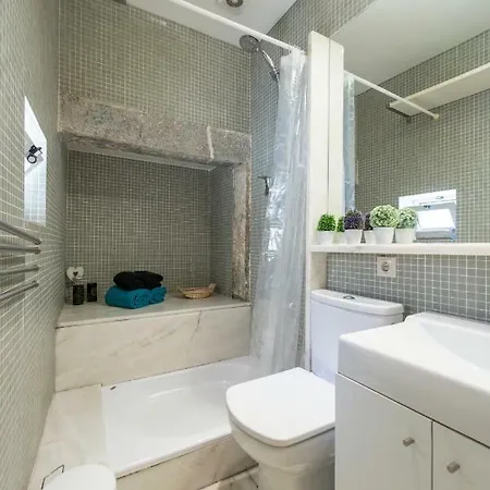 Cozy In Historic Center * 리스본